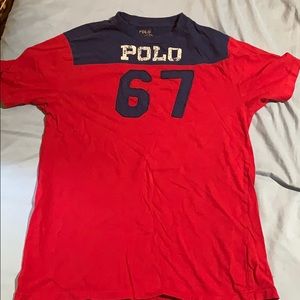 I’m selling a Ralph Lauren polo tee